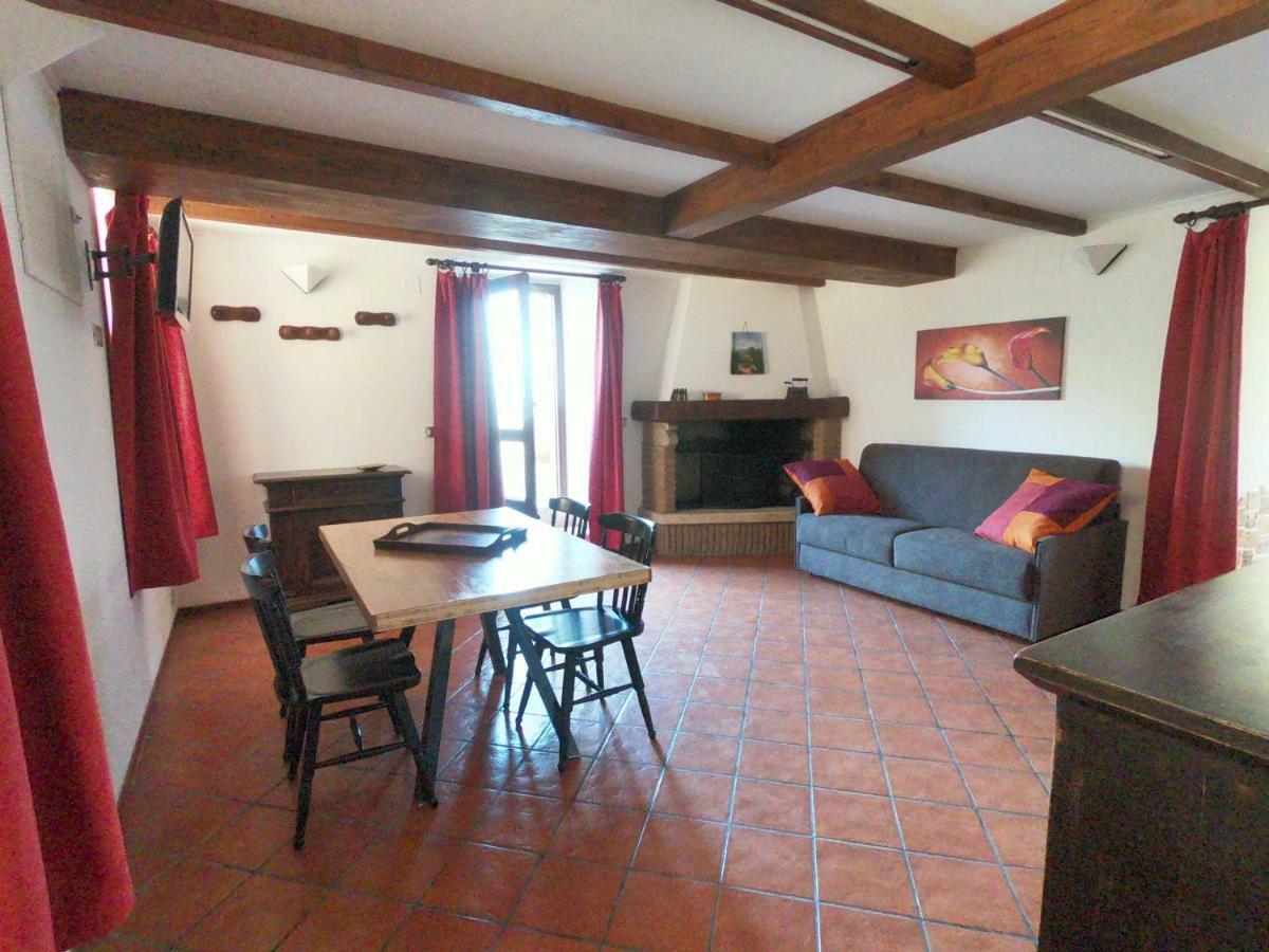 Il Giardino Segreto Apartment Carbognano Ngoại thất bức ảnh